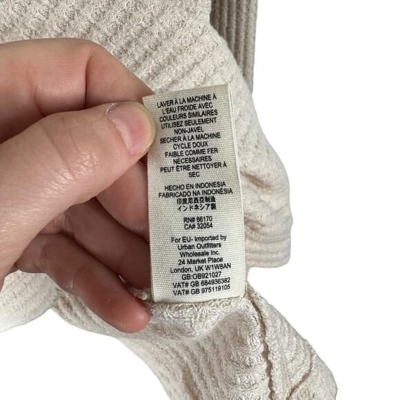 Free People Kitty Beige Cowl Neck Oversized Thermal Top XS Cream Neutral‎ - Picture 6 of 8